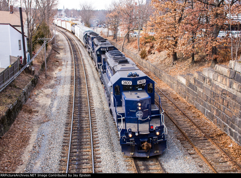 MEC 3400 leads EDPO (East Deerfield to Portland, ME) east at Main Street